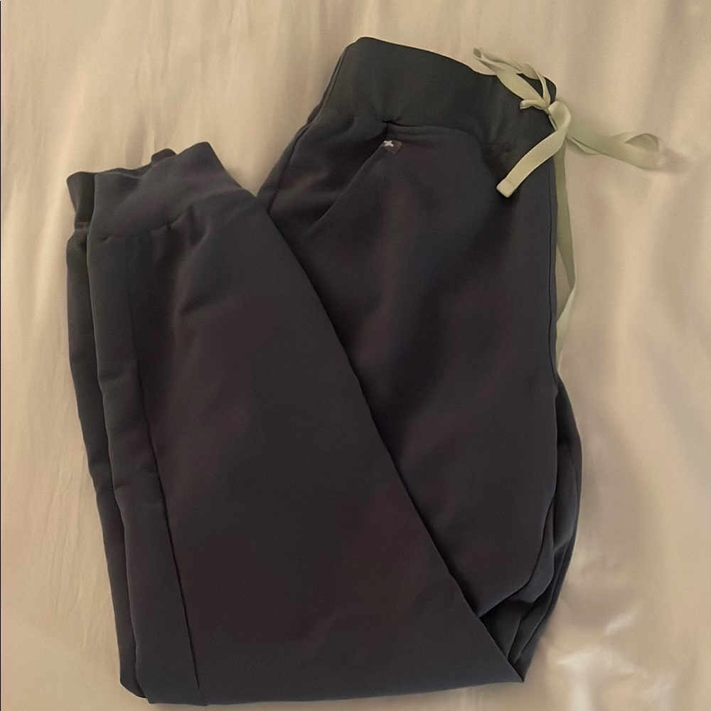 Figs High Waisted Zamora 2.0 Jogger Scrub Pants